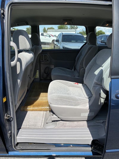 2005 Toyota Sienna CE