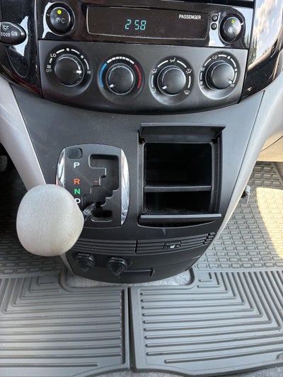 2005 Toyota Sienna CE