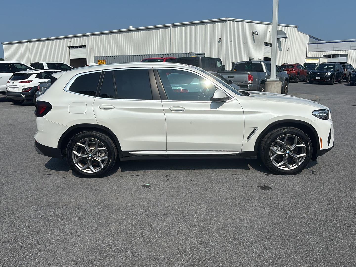 2023 BMW X3 xDrive30i