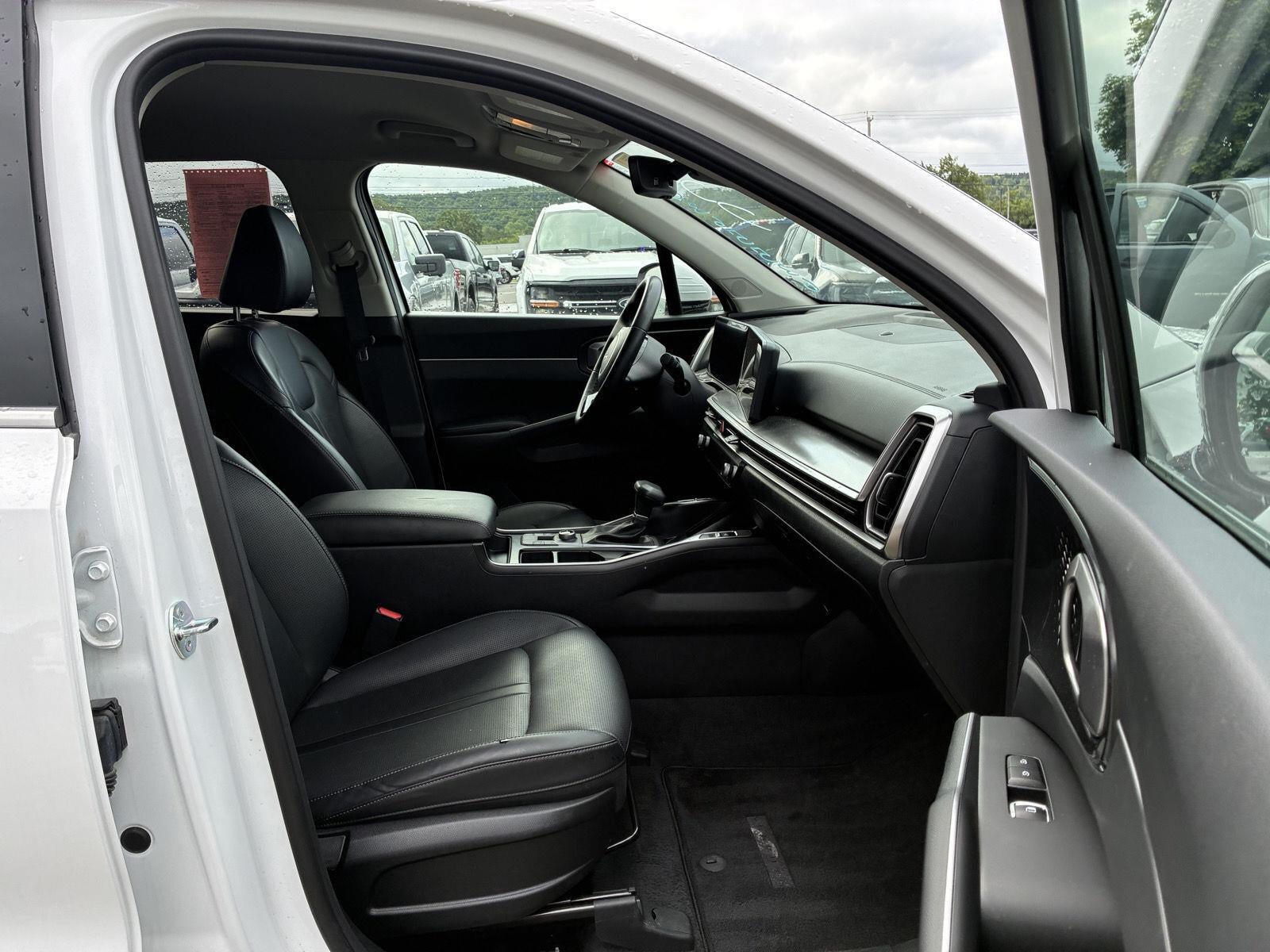 2025 Kia Sorento X-Line EX