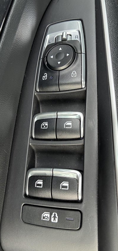 2025 Kia Sorento X-Line EX