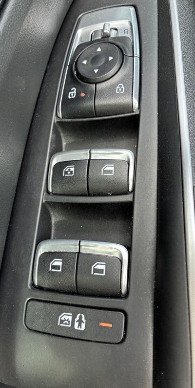 2025 Kia Sorento X-Line EX