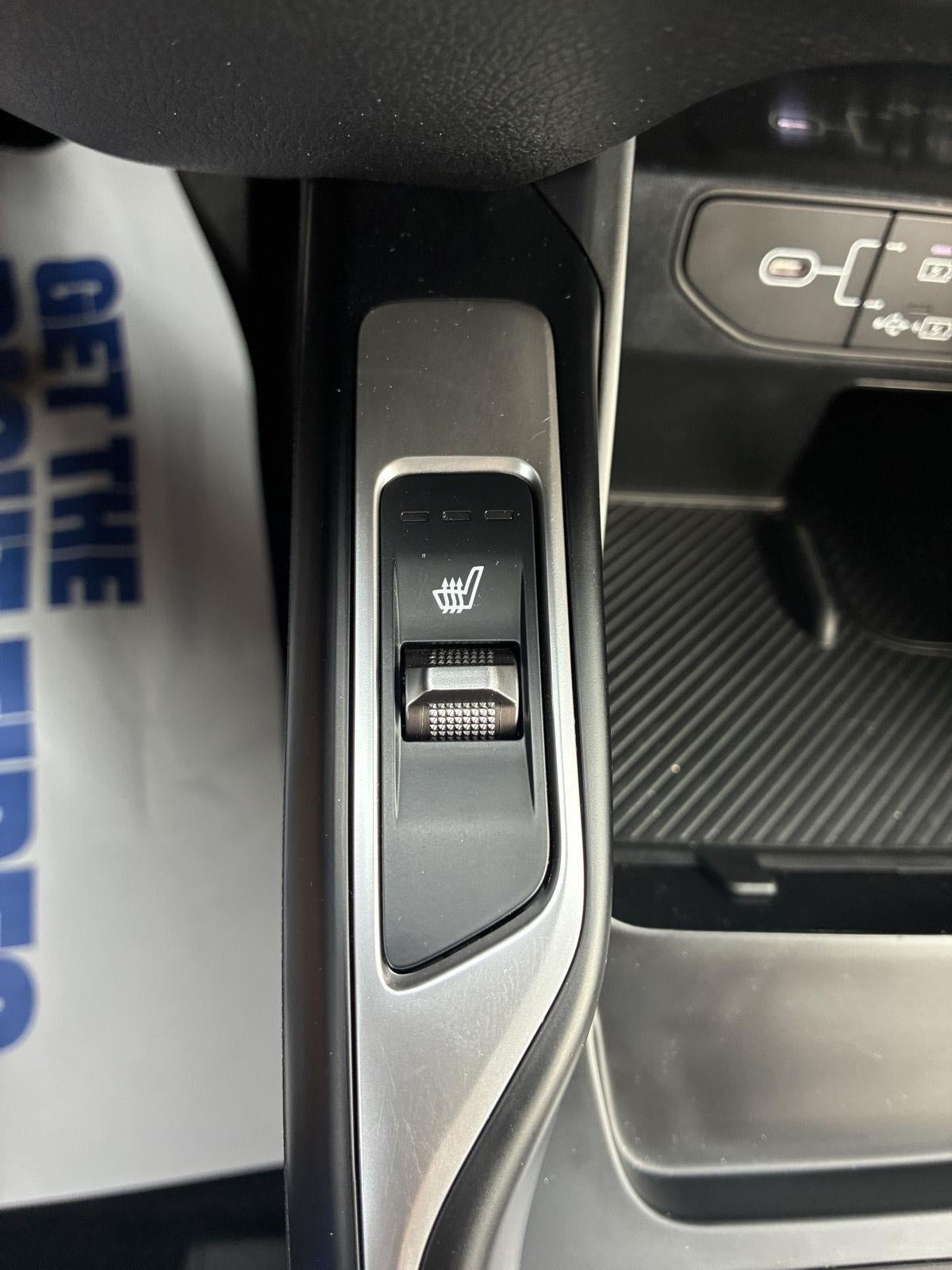 2025 Kia Sorento X-Line EX