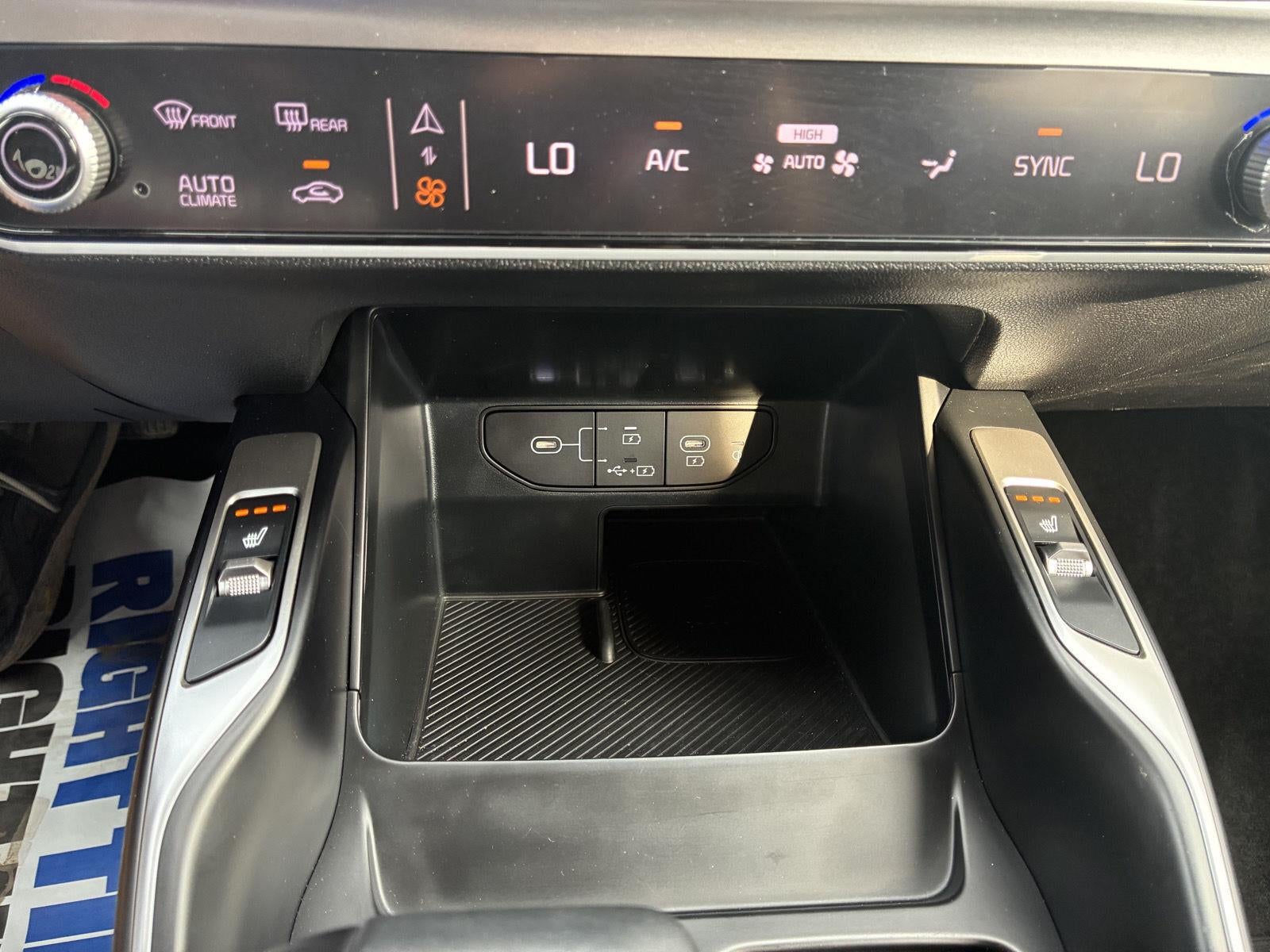 2025 Kia Sorento X-Line EX