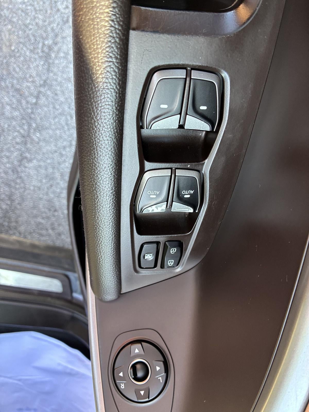 2018 Hyundai SANTA FE SPORT 2.0T Ultimate