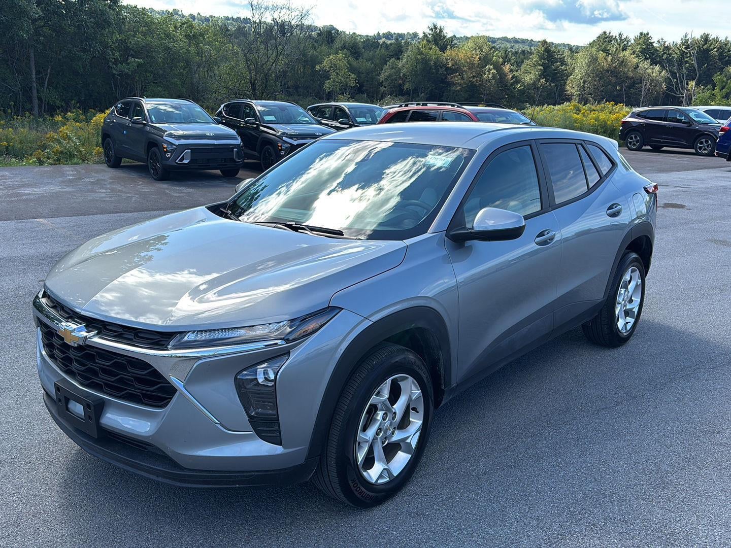 2025 Chevrolet Trax LS