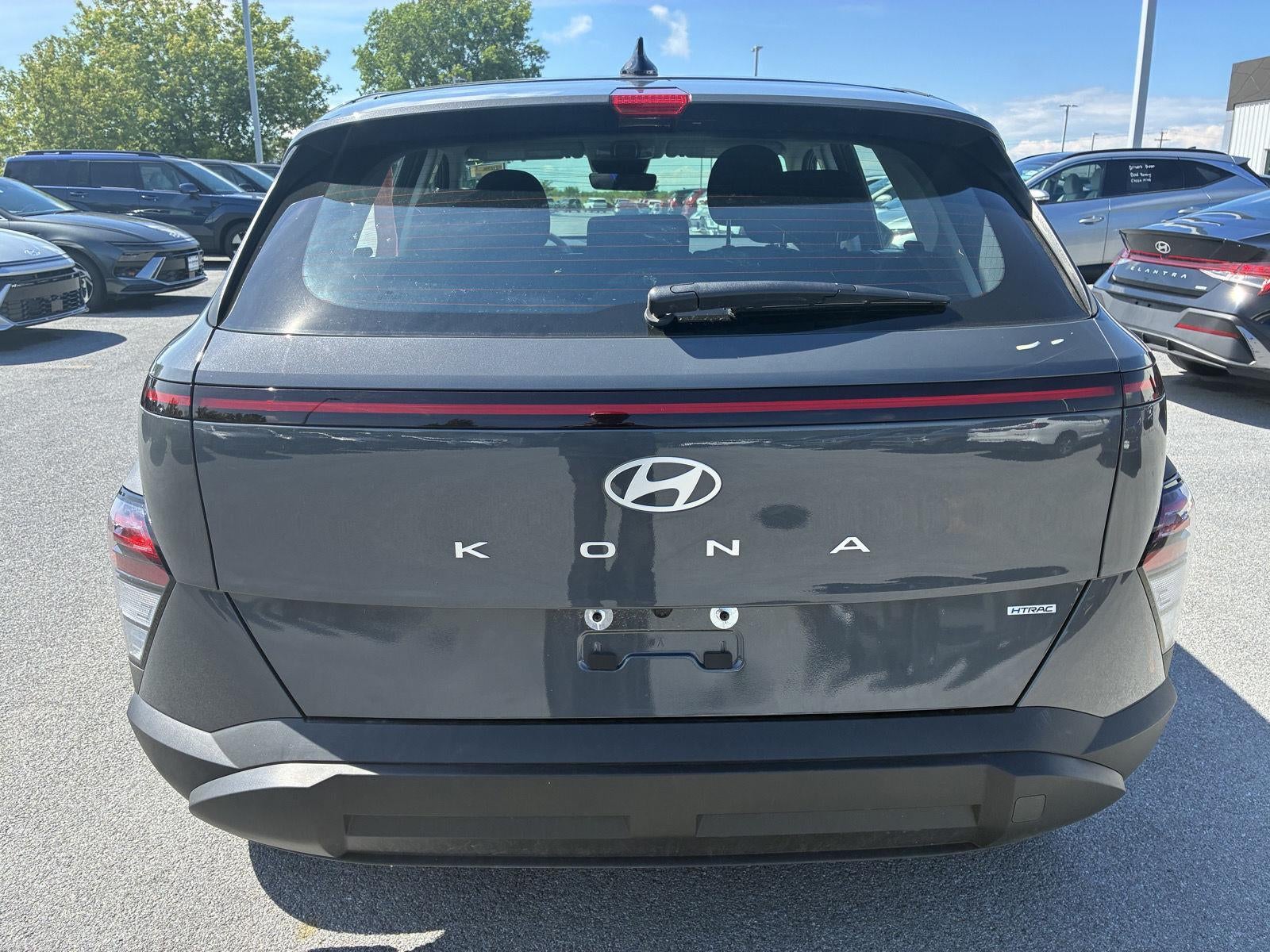 2026 Hyundai KONA SE