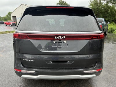 2024 Kia Carnival EX