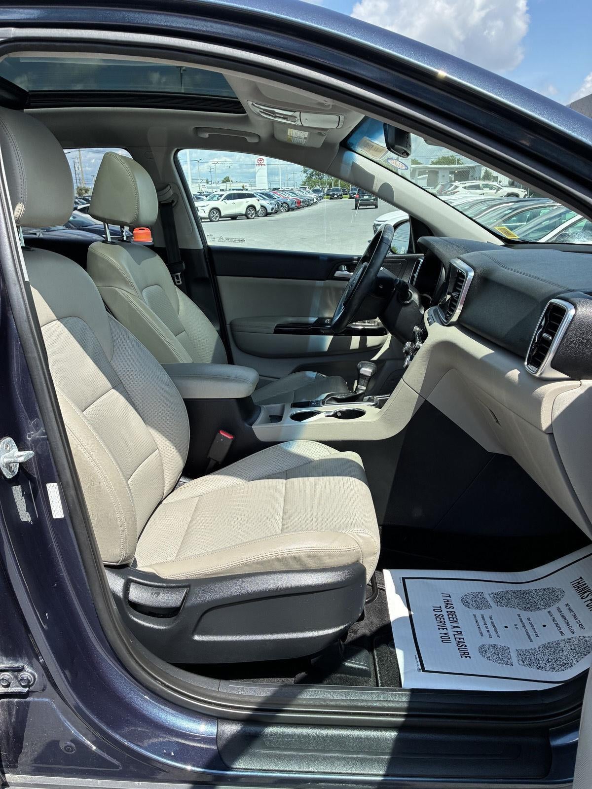 2022 Kia Sportage EX