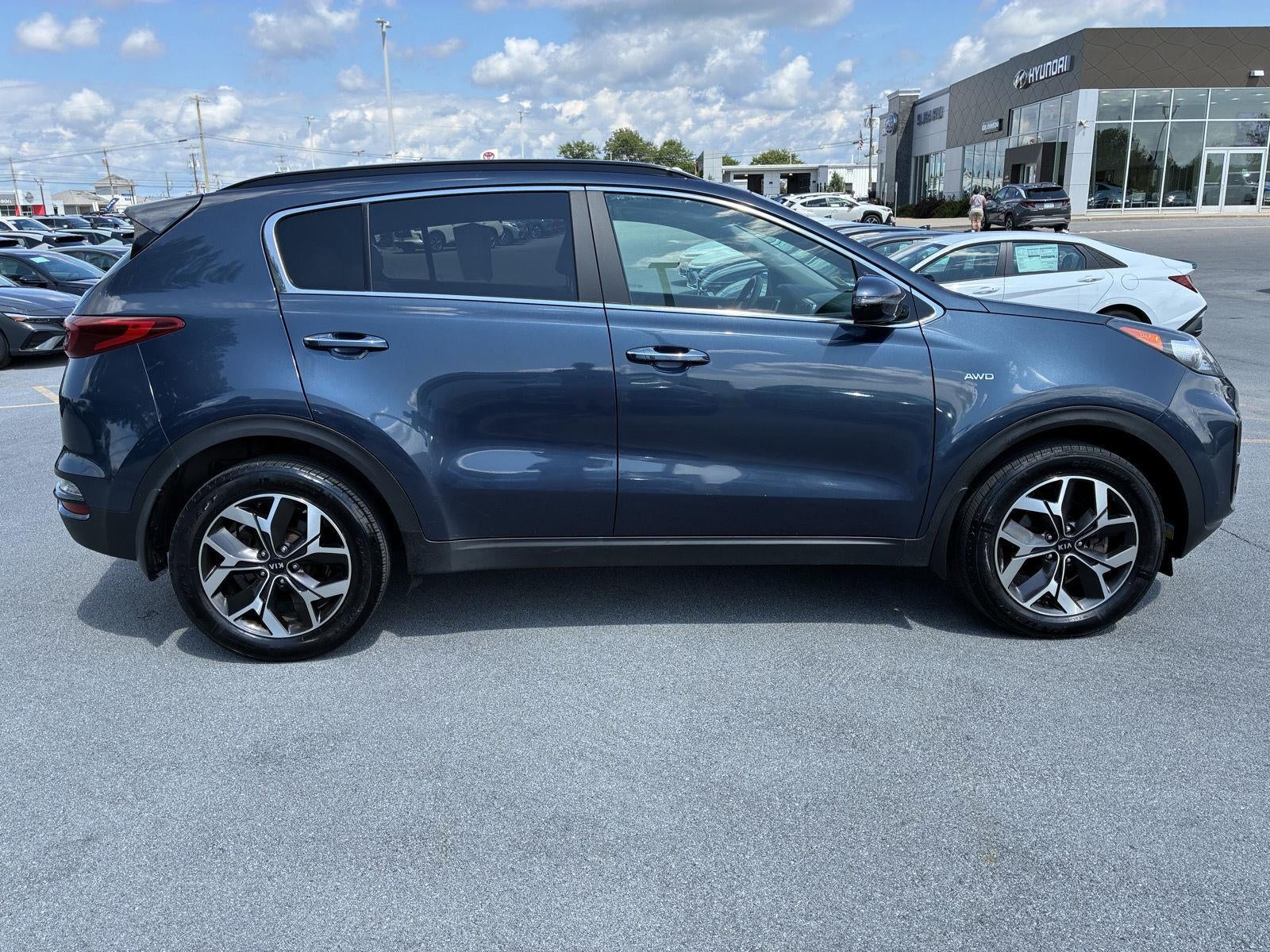 2022 Kia Sportage EX