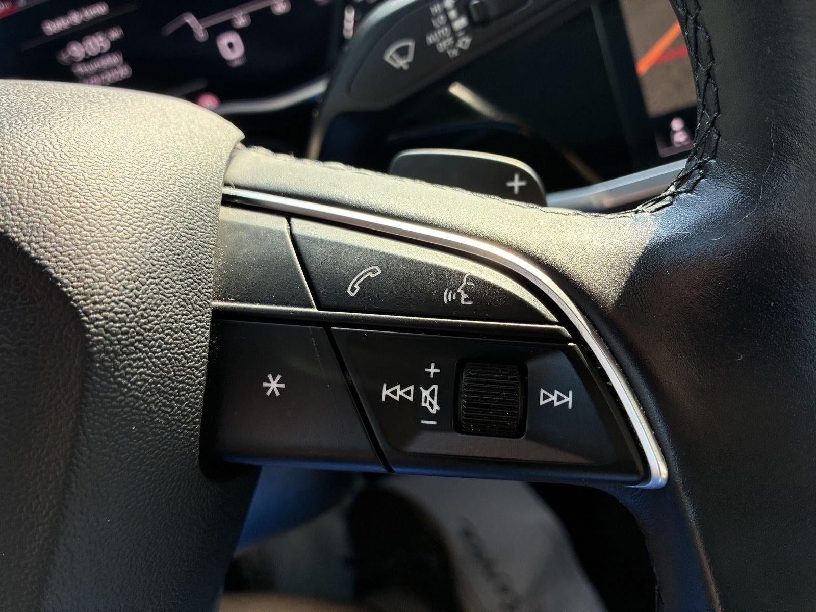 2021 Audi Q3 S line Premium Plus
