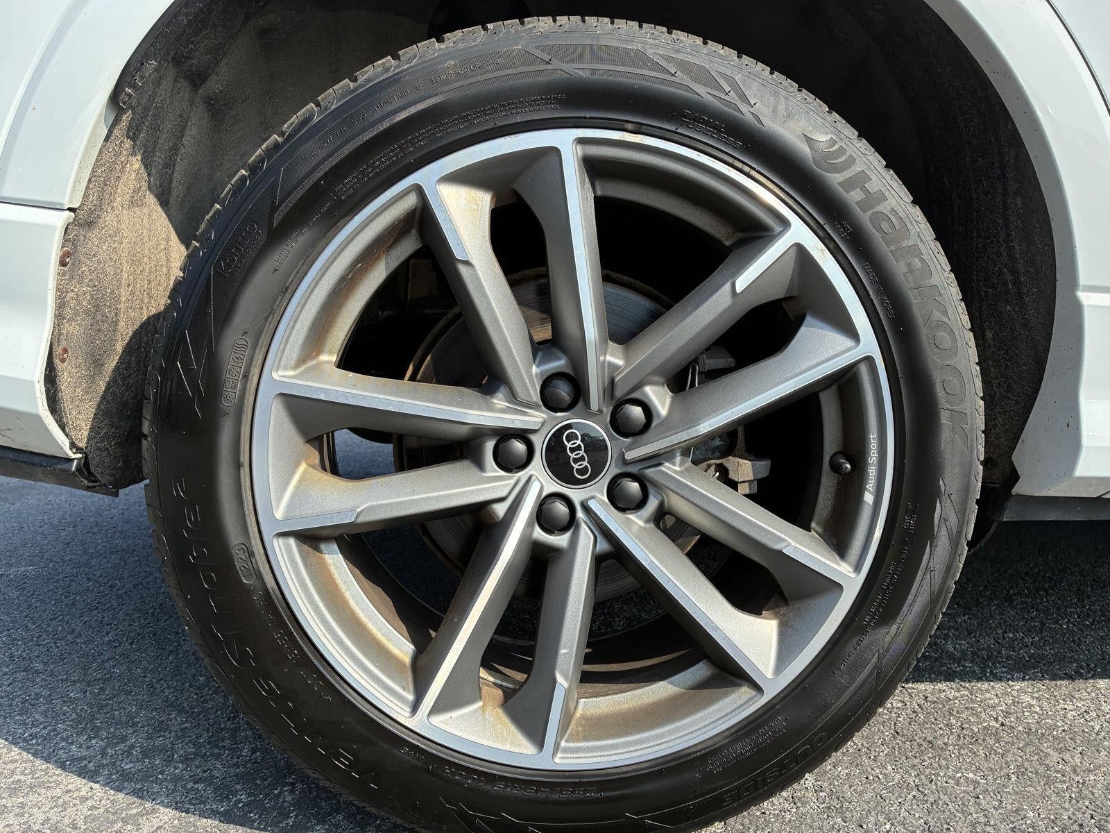 2021 Audi Q3 S line Premium Plus